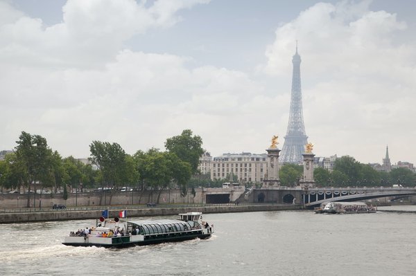 Comment organiser un déjeuner d'entreprise sur Paris ?